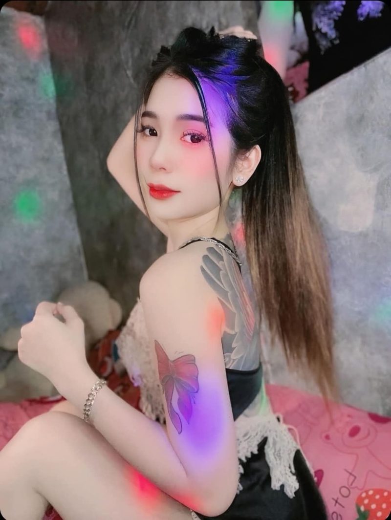 FIGUR4D – One Link for Professional Online Image